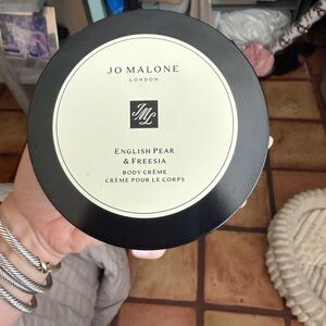 NWT Jo Malone English Pear & Freesia Body Crème
